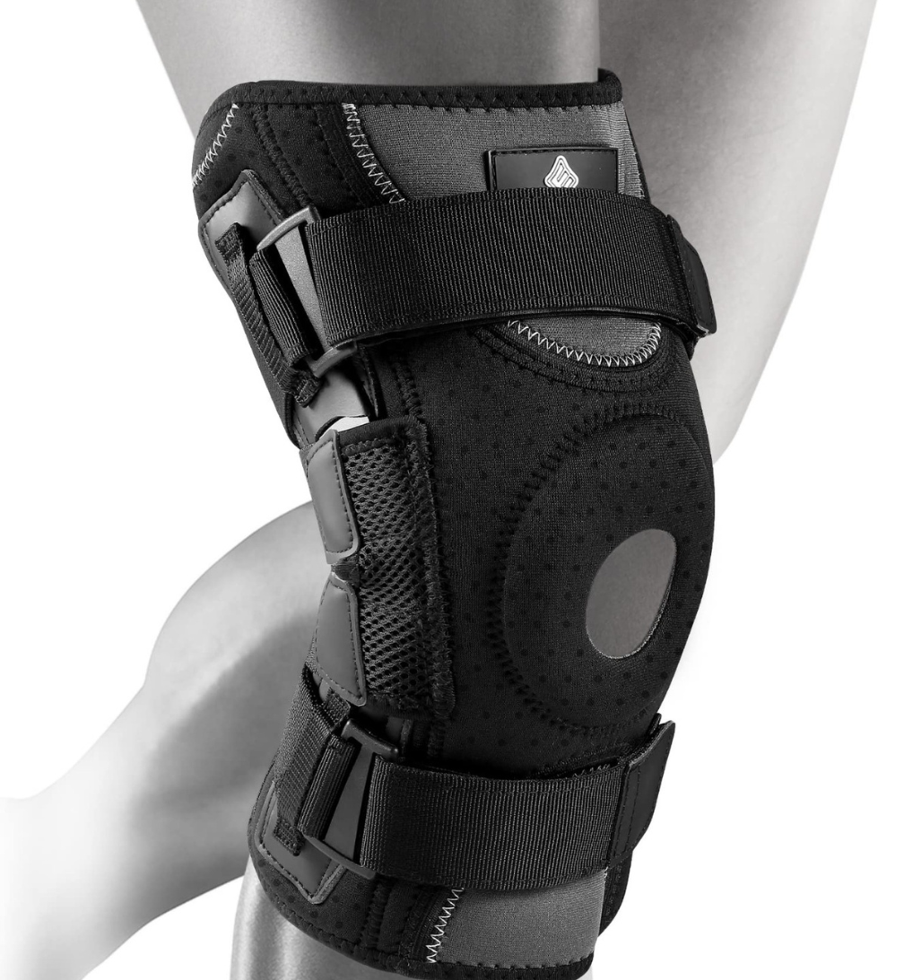 Hinged knee brace